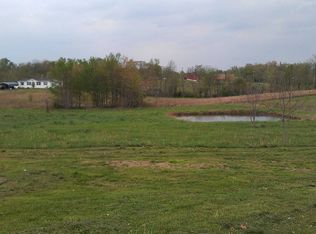 100 Albina Ct, Brandenburg, KY 40108