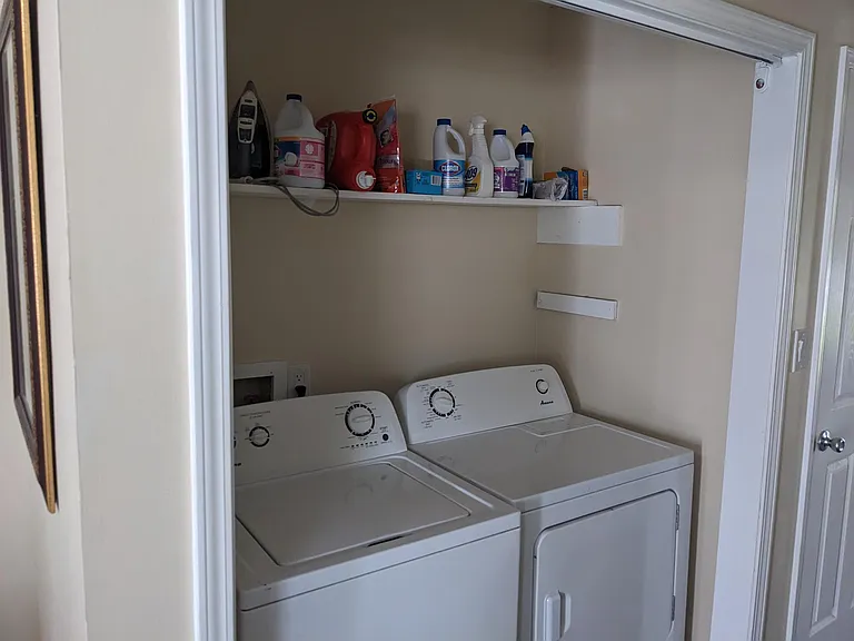 9003 Mahogany Row SE #B — Photo 20