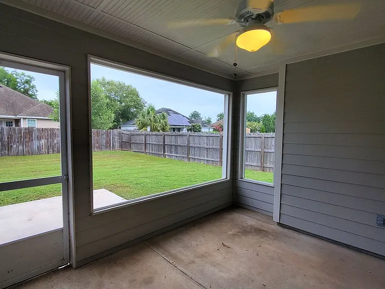 518 Barnside Ln — Photo 21