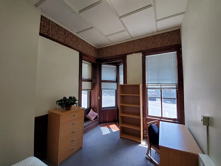 705 E Buffalo St — Photo 23