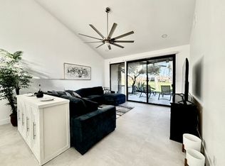 320 Paseo Primavera, Palm Desert, CA 92260