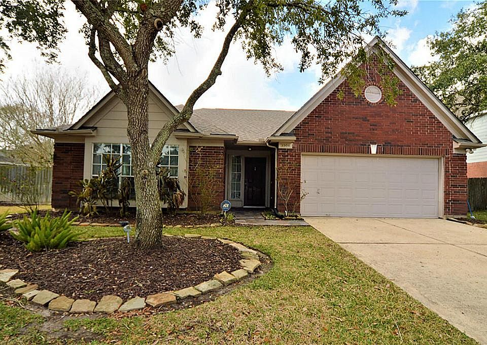 1st image of 3904 Dogwood Dr
