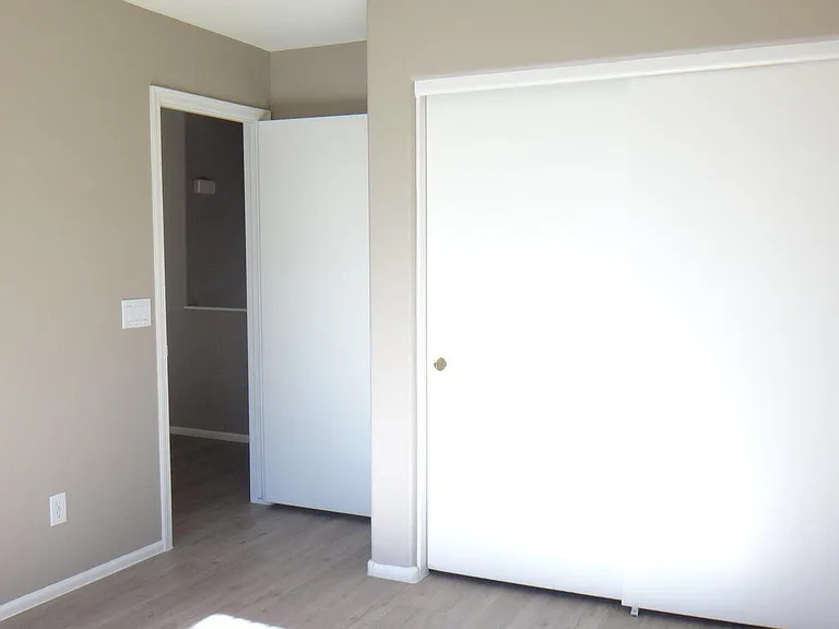 12525 W Reade Ave — Photo 26