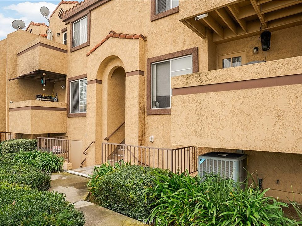 1st image of 8615 Beverly Blvd Unit 6
