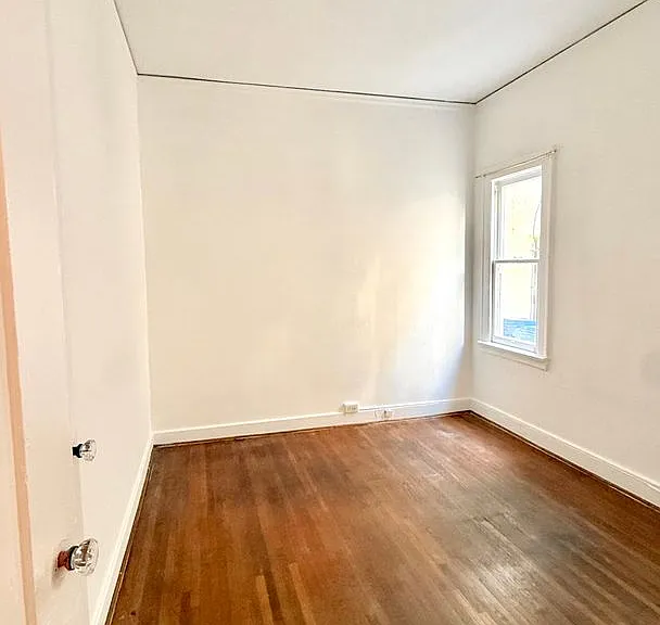 543 N Sycamore Ave — Photo 6