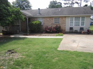 146 Chanticleer Rd, Commerce, GA 30529