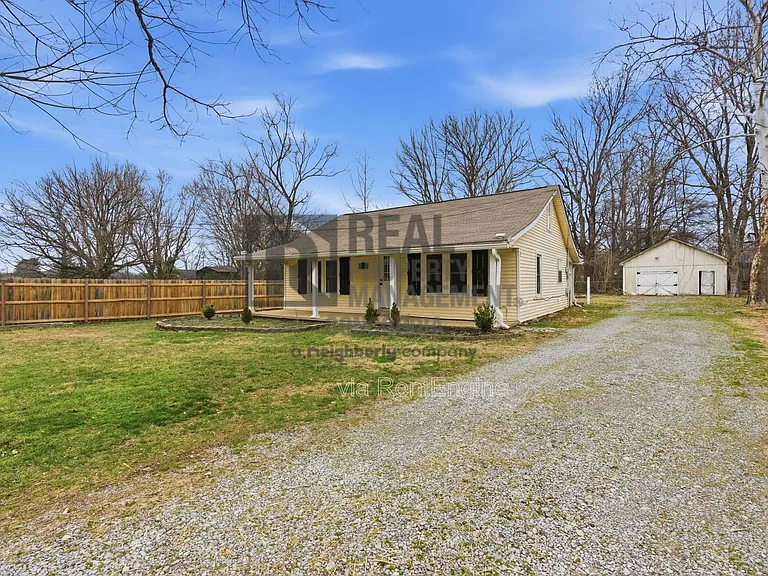 6548 Old Clarksville Pike — Photo 3