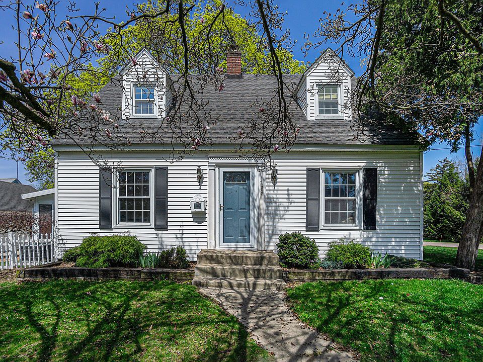 1st image of 729 Norton Dr
