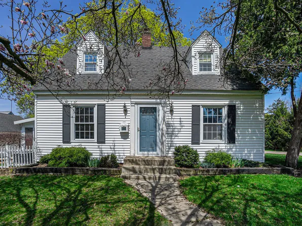 729 Norton Dr, Kalamazoo, MI 49001