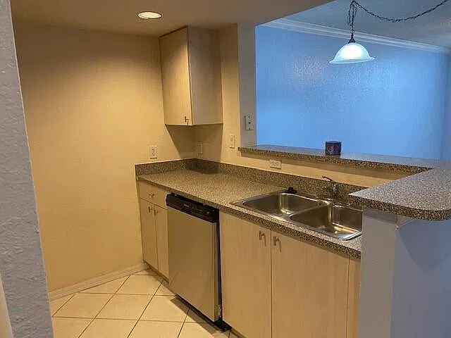 1 bed, 1.0 bath, 662 sqft, $2,050 — Photo 4