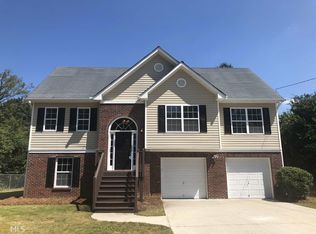 8386 Chicago Ave, Douglasville, GA 30134