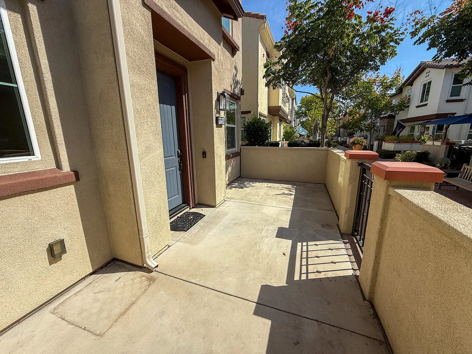 3 bed, 1675 sqft, $4,000 — Photo 3