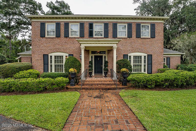 1st image of 10111 WINDWARD Way N