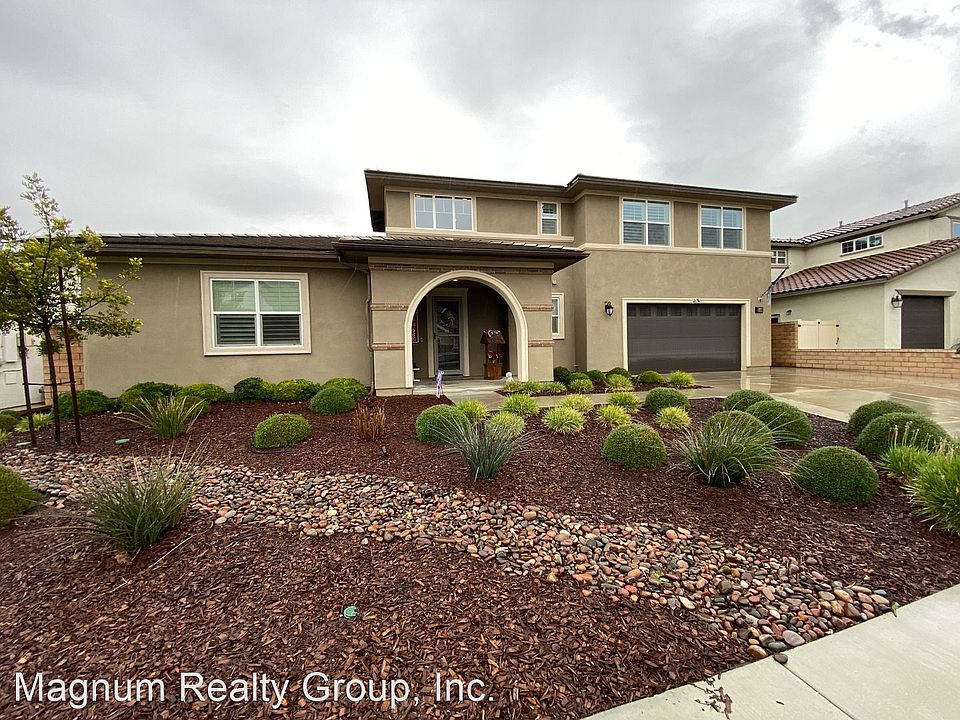 1st image of 35400 Mahogany Glen Dr