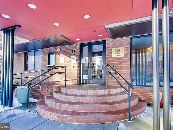 4th image of 1245 13th St NW APT 208