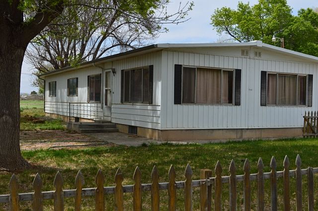 2nd image of 743 Belden Ln