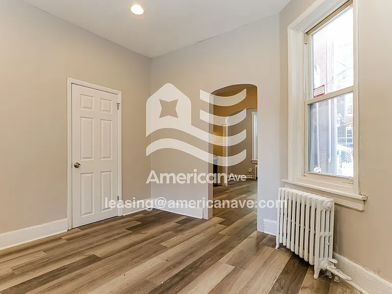 866793_005_living_room_14026946.jpg