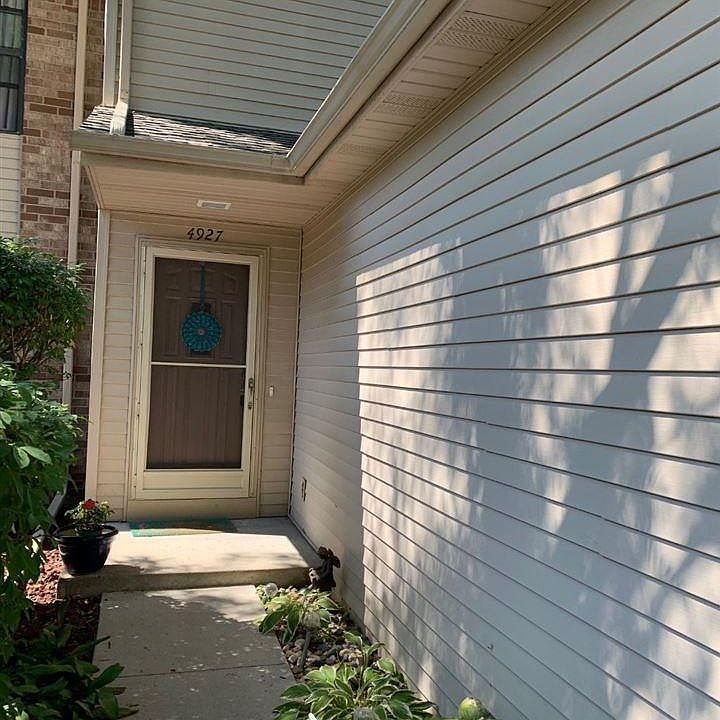 1st image of 4927 Oakhill Dr #1