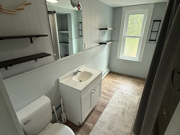 45 Ross St #3 — Photo 9