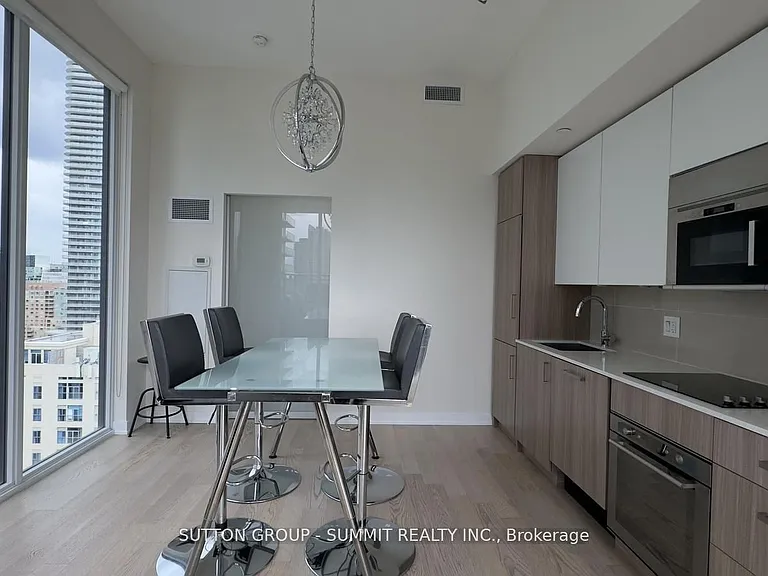 17 Dundonald St #1704 — Photo 5