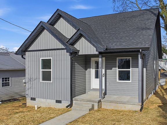 5th image of 1214 NW Mercer St Lot 148