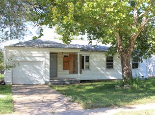 2316 W 27th St S, Wichita, KS 67217