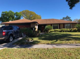 2718 Robin St, Fort Pierce, FL 34982