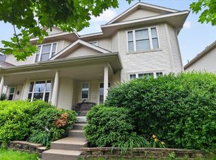 1462 Wild Iris St, Sun Prairie, WI 53590
