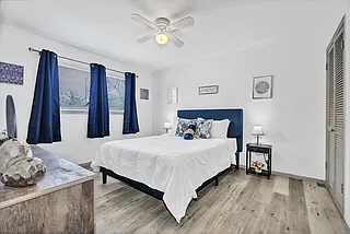 5646 Gaston Ave #117 — Photo 9