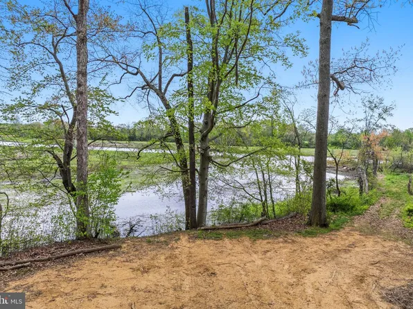 181 Pedricktown Woodstown Rd, Pedricktown, NJ 08067
