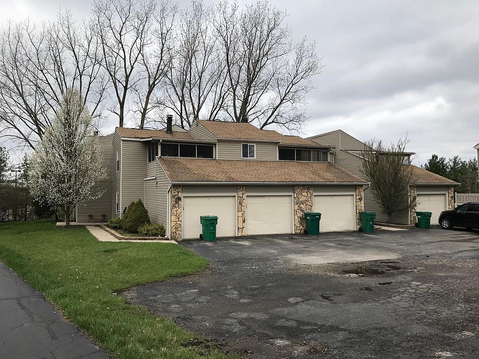 1st image of 7705 Brams Hill Dr
