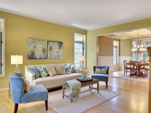 3rd image of 6120 Sierra Cir