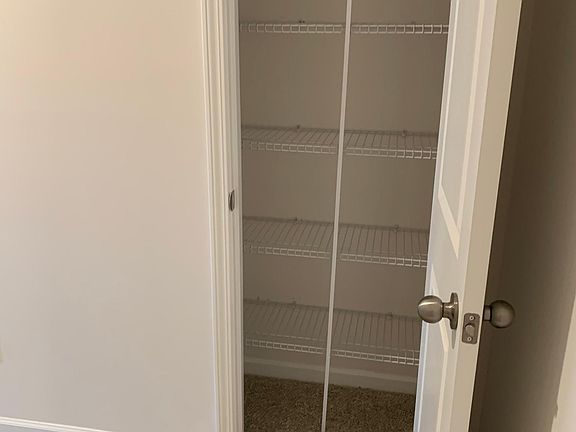 4th image of 306 Sagecroft Ln