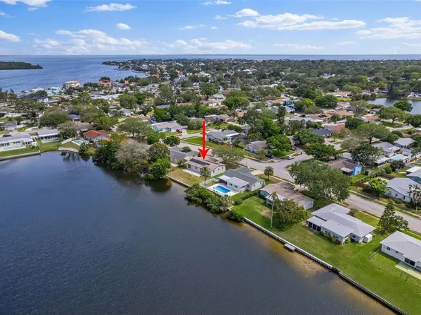 1801 60th Ter NE, Saint Petersburg, FL 33703