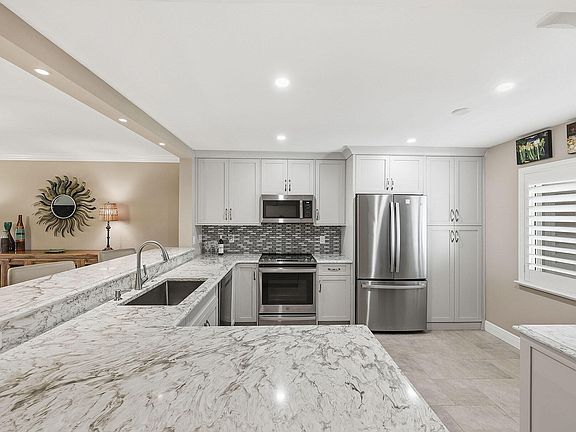 3rd image of 5863 Cobblestone Ln APT F103