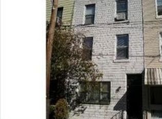 1127 Annin St, Philadelphia, PA 19147