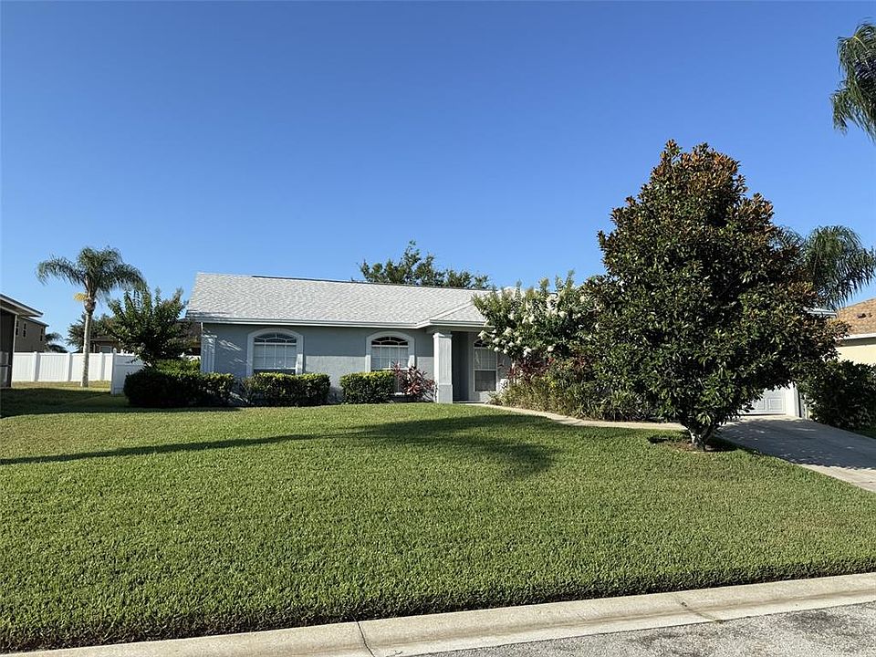 1st image of 7786 CANTERBURY CIRCLE