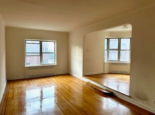 6864 Yellowstone Blvd APT B64, Forest Hills, NY 11375