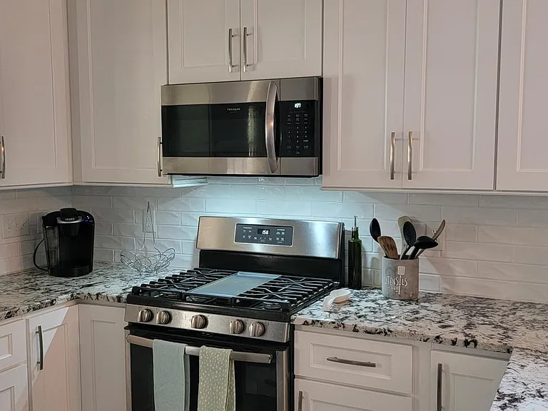 3309 Silver Star Dr — Photo 3