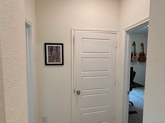 4th image of 8013 Philbrook Dr
