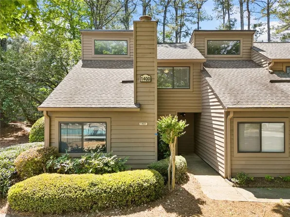 1401 Parkaire Xing, Marietta, GA 30068