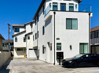 7853 Holt Dr #102, Huntington Beach, CA 92647