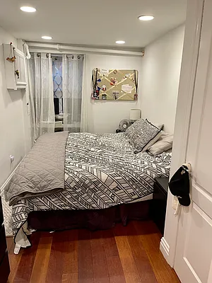 Rented by CNYC Apartments | media 16