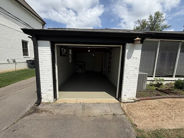 1921 Castleman Dr #A — Photo 24