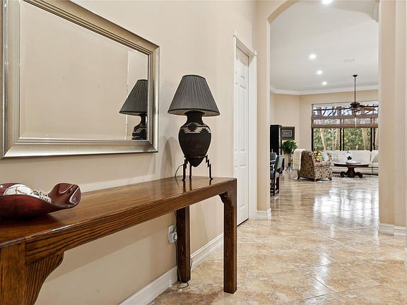3rd image of 9696 Isles Cay Drive