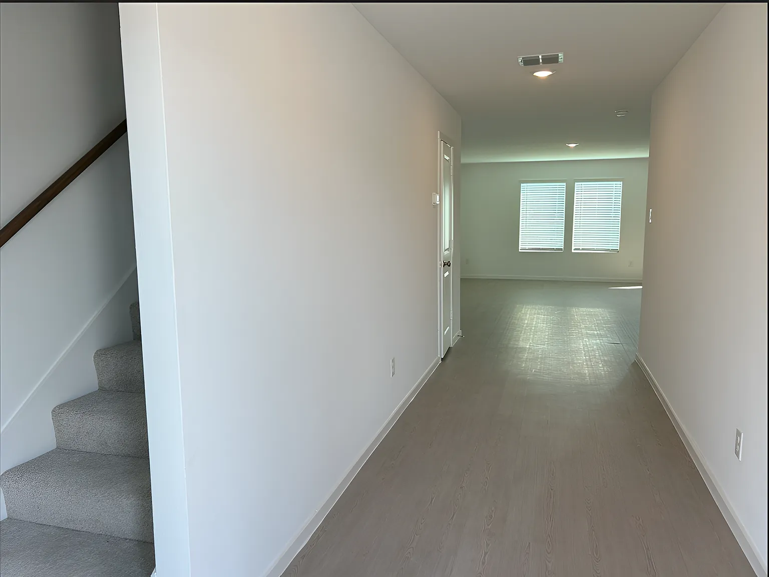 221 Bable Run Dr — Photo 3