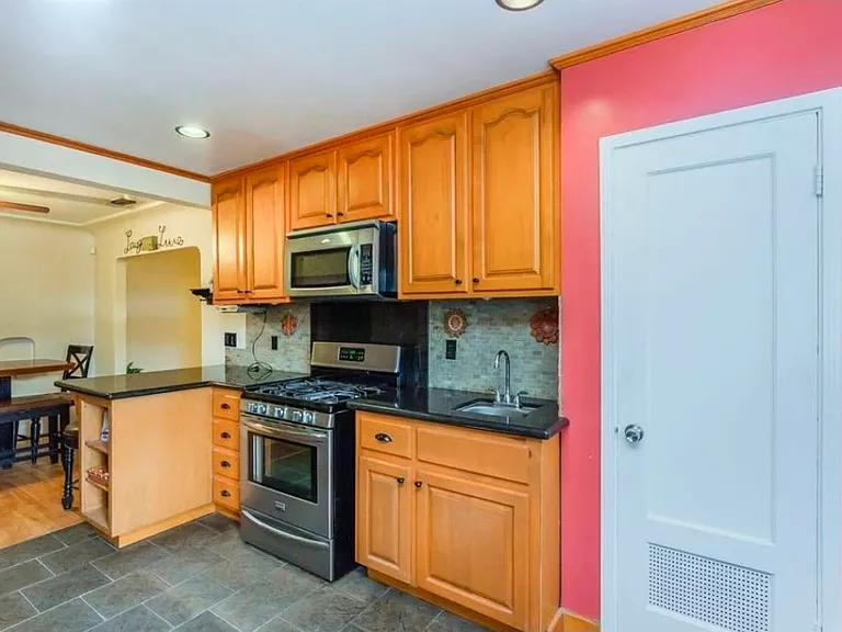 2928 E Terrace Ave — Photo 15