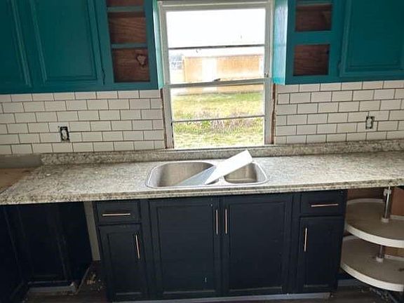 5th image of 6708 Hawthorne Rd