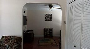 3rd image of 2063 Gulliver Dr