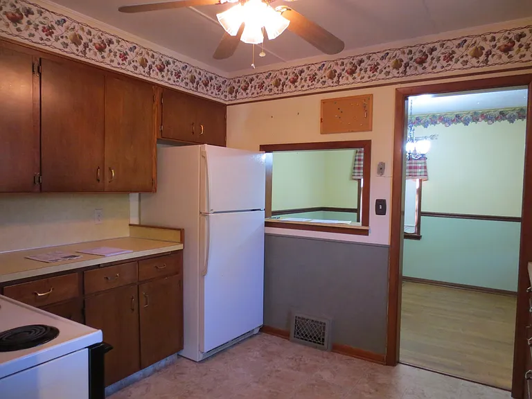 412 N Magnolia St — Photo 18